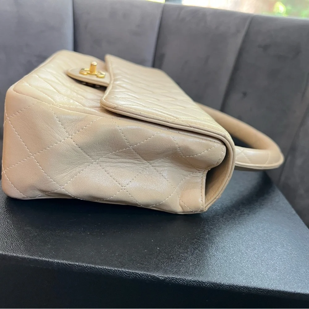 Vintage 24k gold & beige Chanel top handle crossbody - Picture 7 of 15